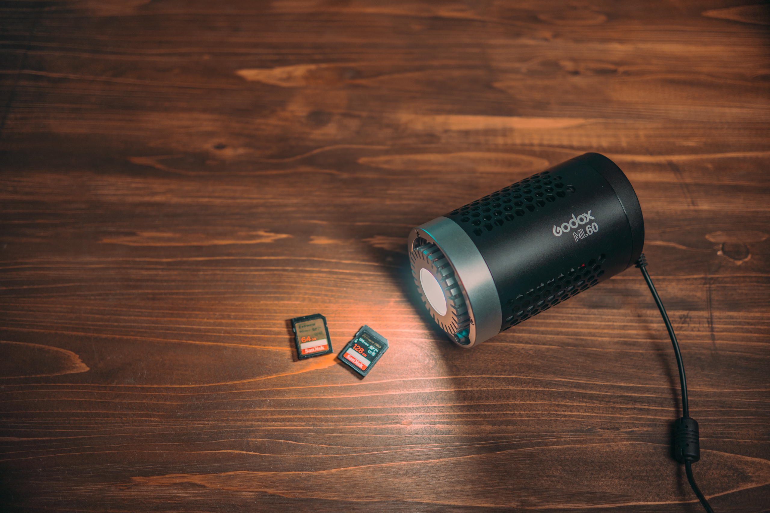 画質向上には『光 』が大事｜小型・軽量・静音 LEDビデオライト Godox ML60